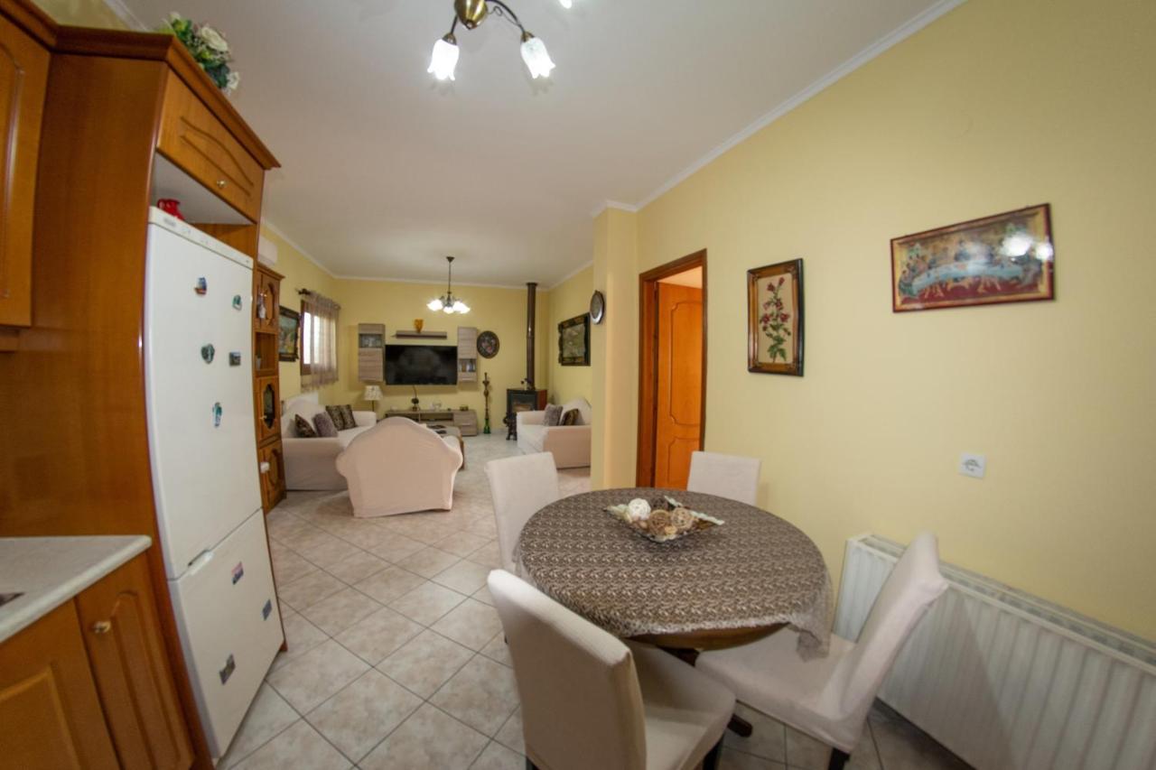 Kapetanios Apartments Agios Stefanos Avliotes  Bagian luar foto
