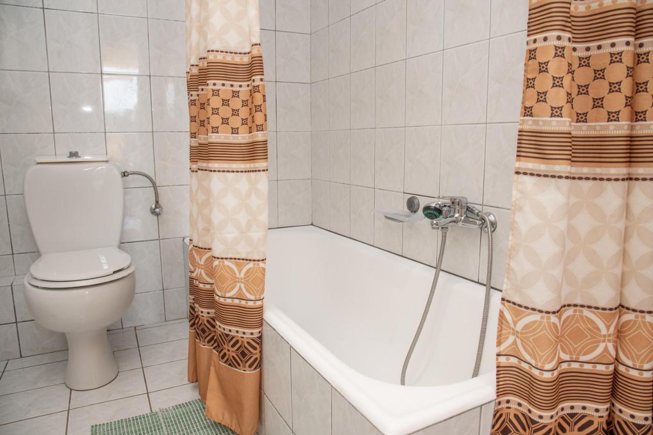 Kapetanios Apartments Agios Stefanos Avliotes  Bagian luar foto