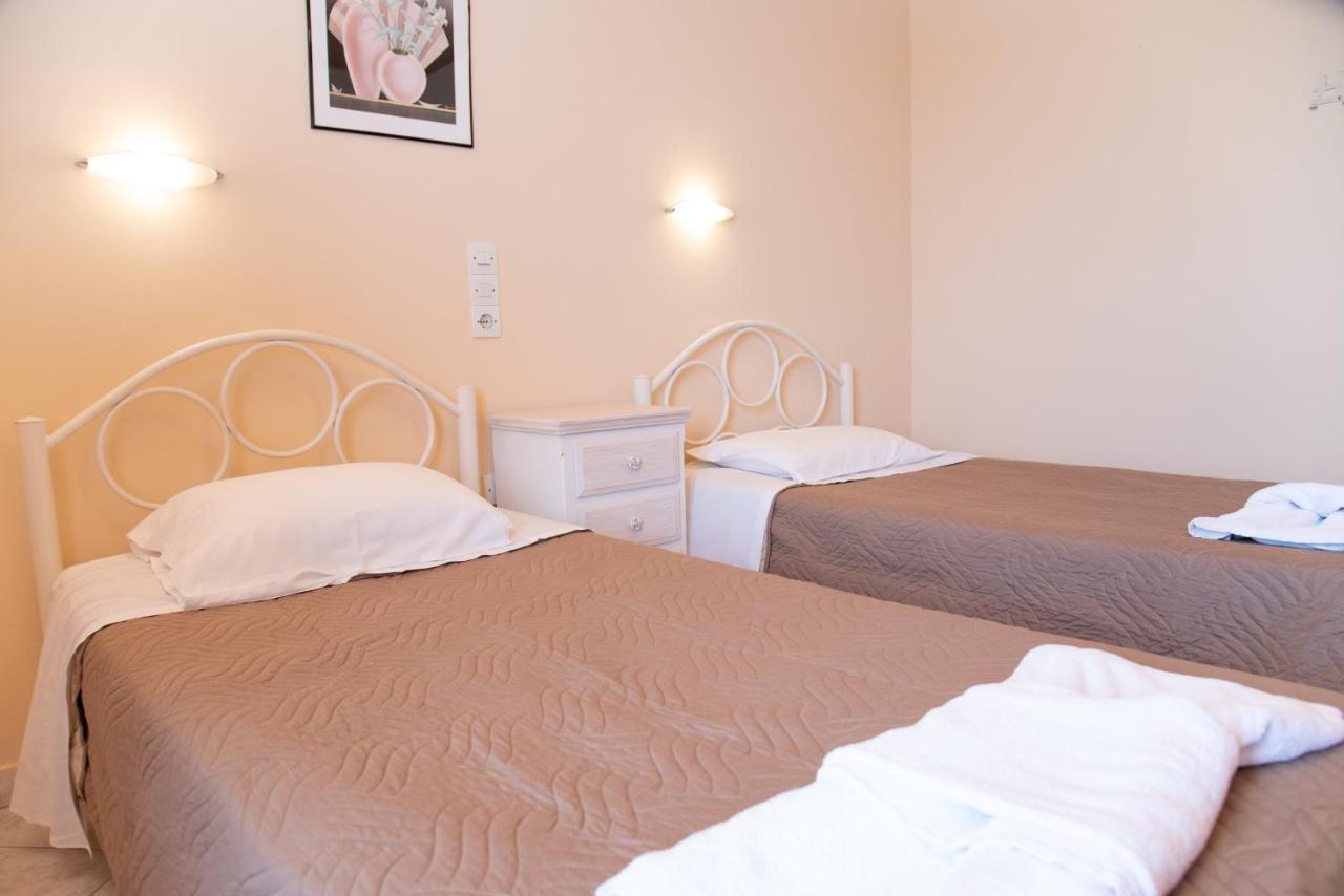 Kapetanios Apartments Agios Stefanos Avliotes  Bagian luar foto