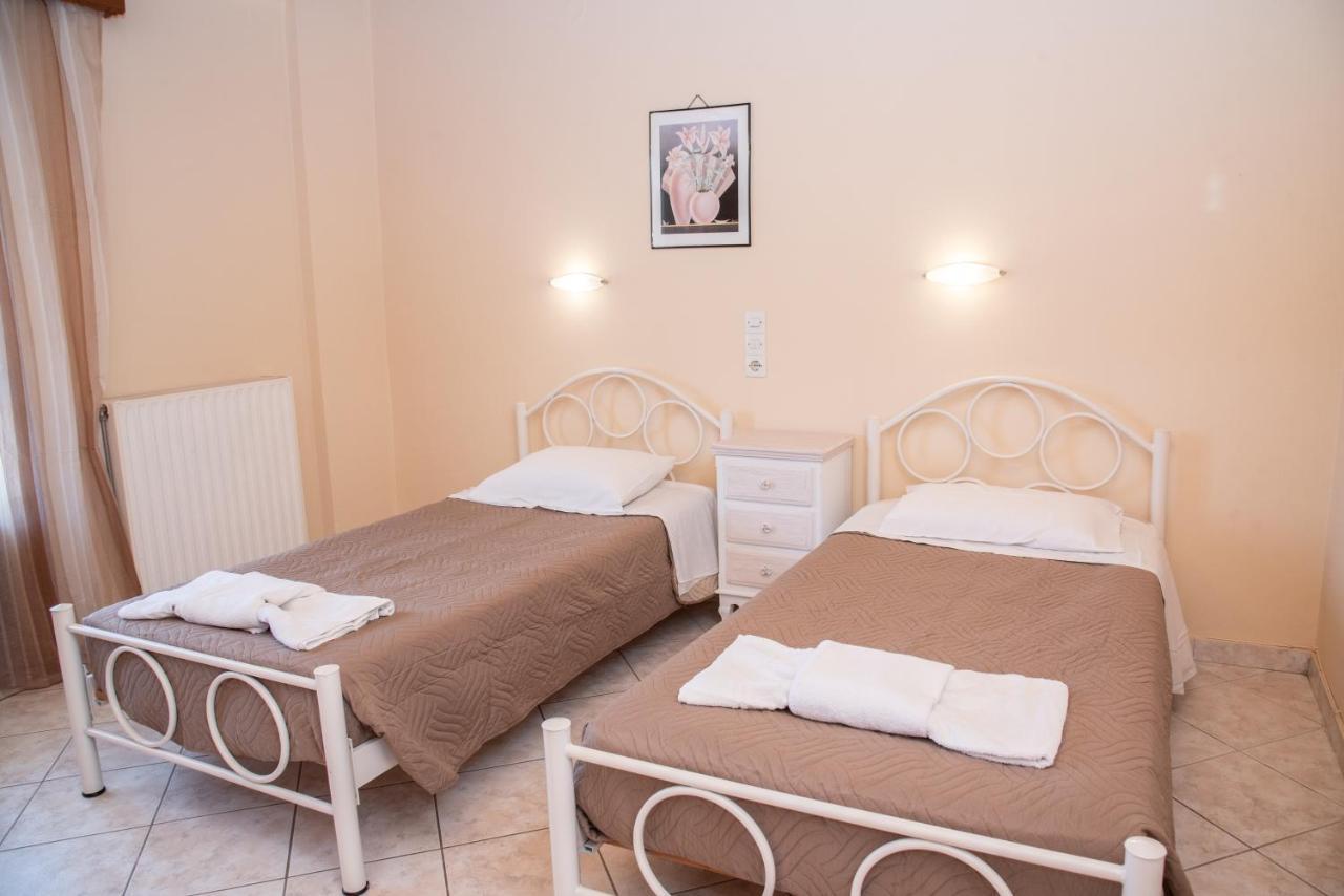 Kapetanios Apartments Agios Stefanos Avliotes  Bagian luar foto