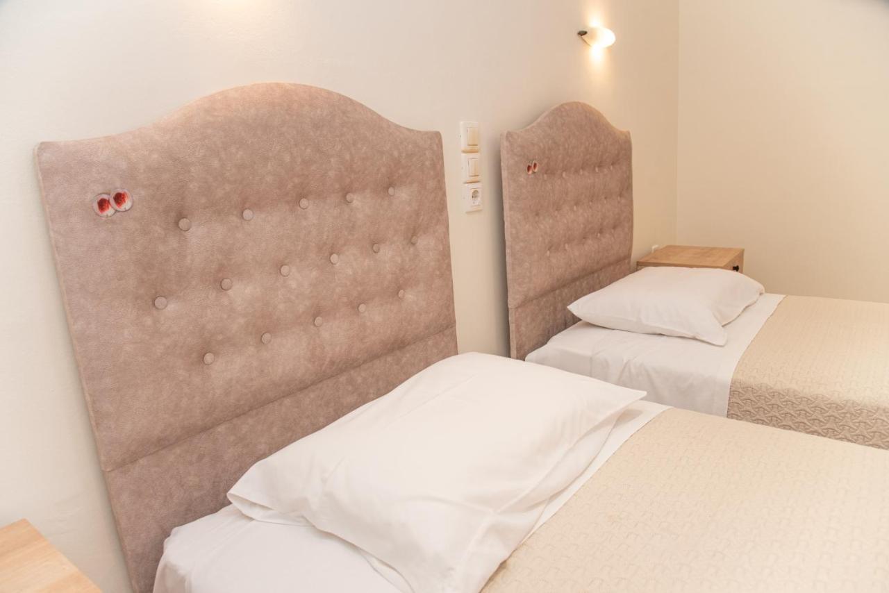 Kapetanios Apartments Agios Stefanos Avliotes  Bagian luar foto
